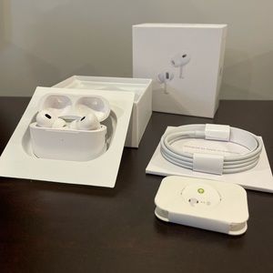 Apple AirPods Pro 2nd Generation with MagSafe Charging Case